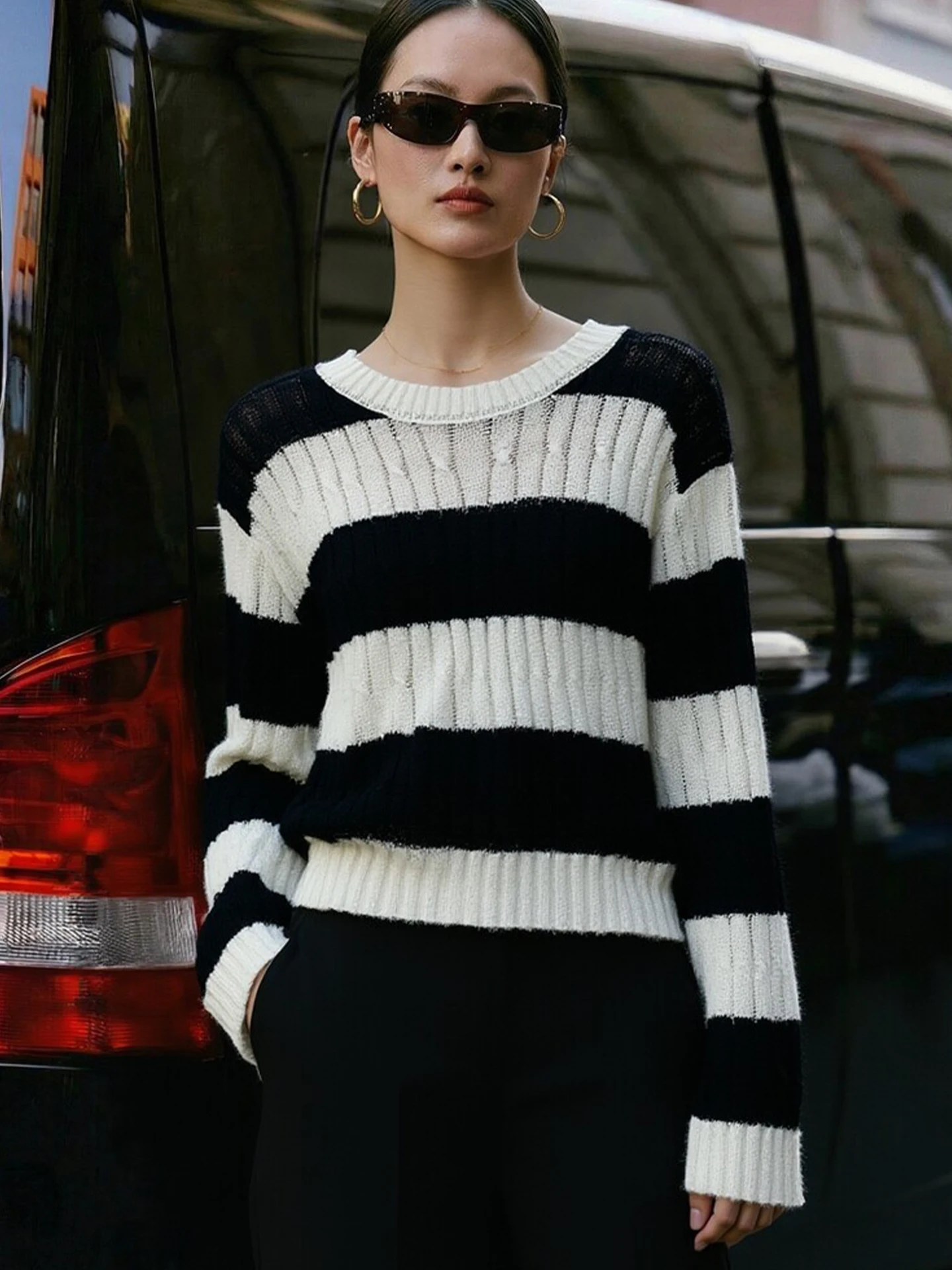 

Soft Comfortable Long Sleeve Knitted Sweater Fashionable Striped Design Spring Clothing Women's Korean Style Straight Cut