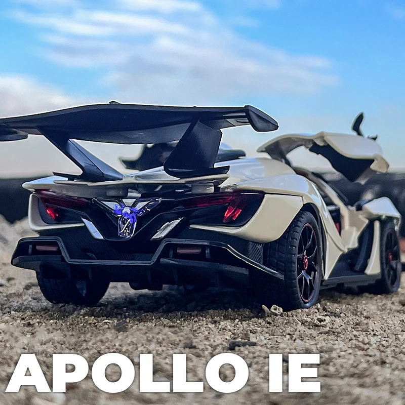 1:24 Apollo IE Intensa Emozione Alloy Car Diecasts & Toy Vehicles Car Model Sound and light Pull back Car Toys For Kids Gifts