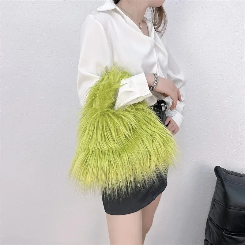 Faux Fur Furry Shoulder Bag para Mulheres, Hobos, Fluffy, Furry, Y2K, Rua, Meninas, Hot, Harajuku, Inverno, Marca, Moda, Rave, Festa, Clube, Bolsas, Quente, 2023