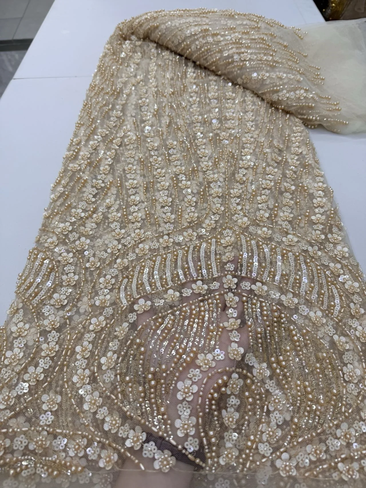 

2025 африканская нигерийская высококачественная вышивка блестками, тюль, кружевная ткань, швейные бусины, камень для выпускных платьев JY456, 5 ярдов