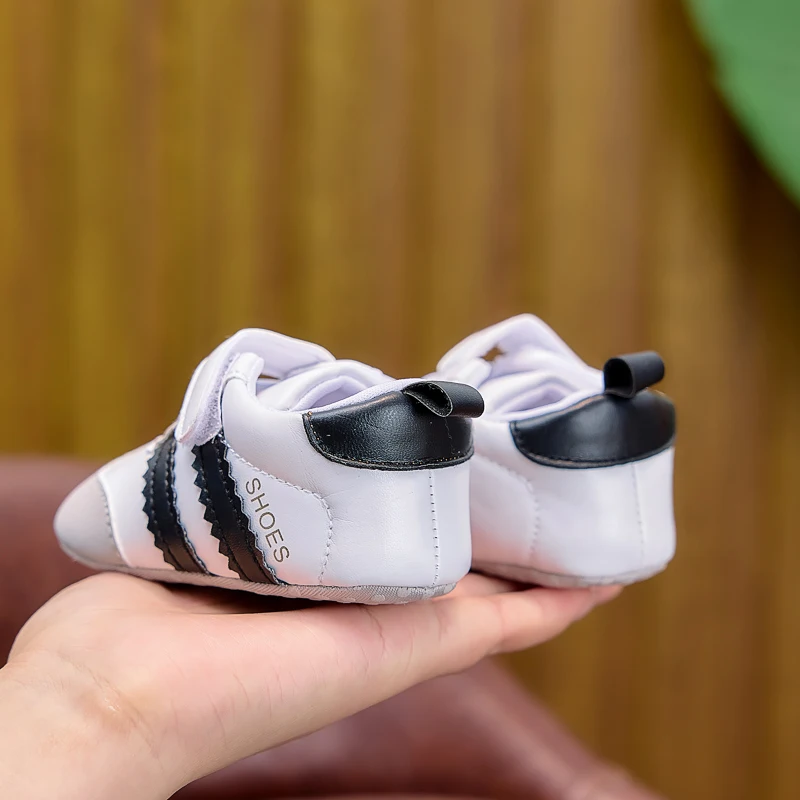 Frühlings- und Herbst-Babyschuhe, farblich abgesetzte, gestreifte Babyschuhe mit Klettverschluss, Lauflernschuhe mit weicher Sohle für Neugeborene, 0–12 Monate, Schuhe für Jungen und Mädchen – Detail 6