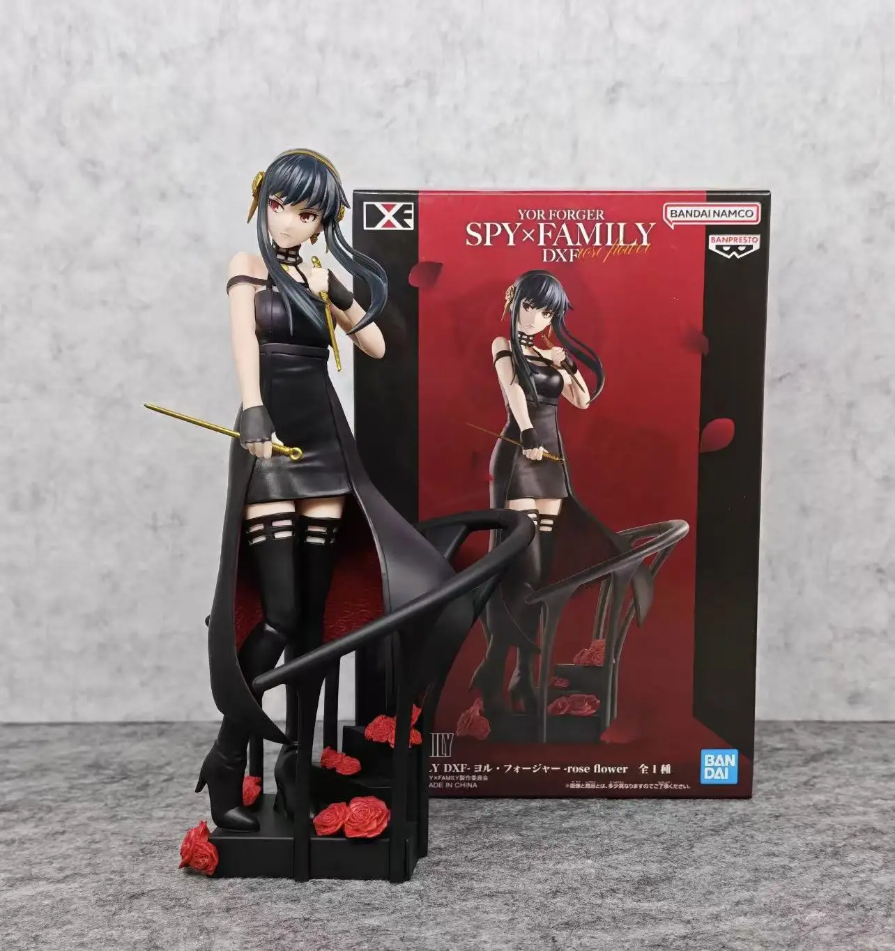 

In Stock Original Bandai Banpresto DXF Ver.2.0 SPY×FAMILY Yor Forger Princess of Thorns and Roses Anime Figure Model Decoration