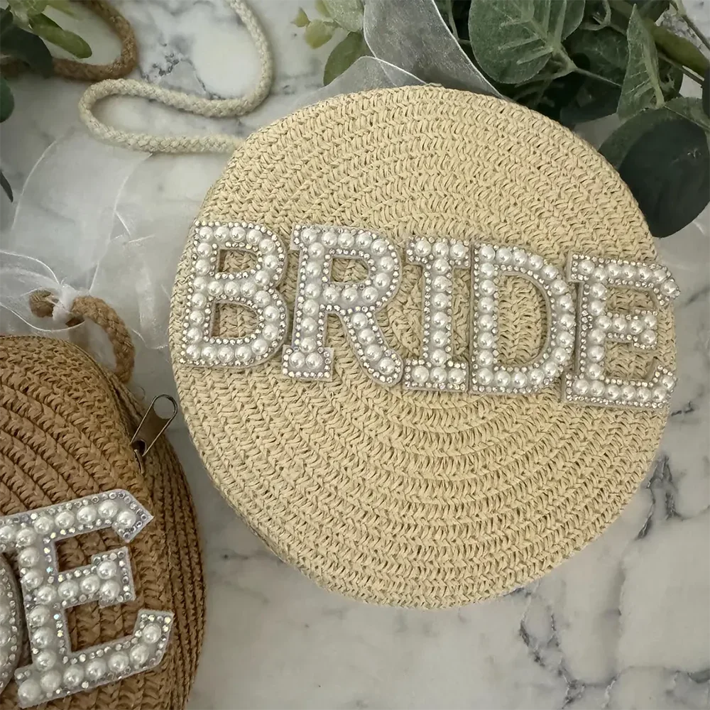 2025 BRIDE Letters Pearl Round Embellished Beach Bag Beach Gifts Engagement Supplies Bachelorette Party supplies Wedding Decor