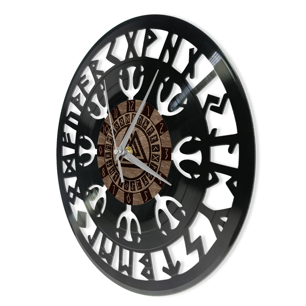 Vegvisir Viking Compass Vinyl Record Wall Clock Nordic Protection Symbol Home Decor Retro Carved Music Album Longplay Wall Clock