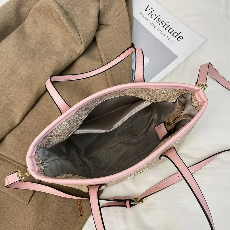 2025 ¡Nuevo! Bolso de mano de color contrastante de lujo ligero de alta gama |   Diseño de hombro portátil para mujer