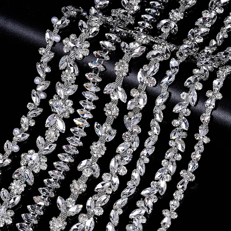 

DUCRYSTARL 1Yard/90CM Rhinestone Claw Chain Silver Base Sew on Crystal Rhinstone Chain Trim Dress Garment Accessories