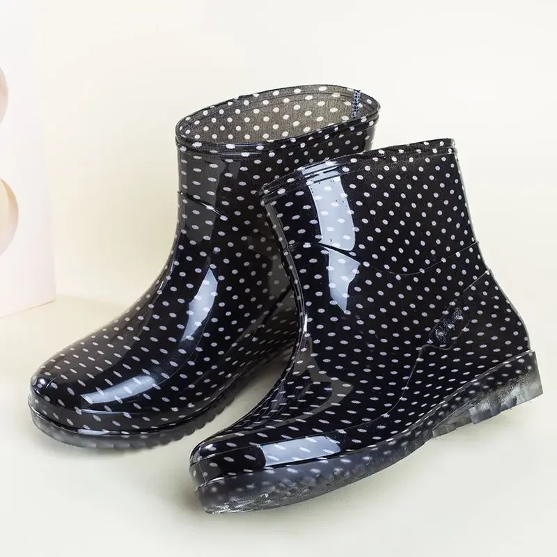 Women's Short Rain Boots Fleece Lined Waterproof Anti Slip Kitchen Work Rubber Shoes