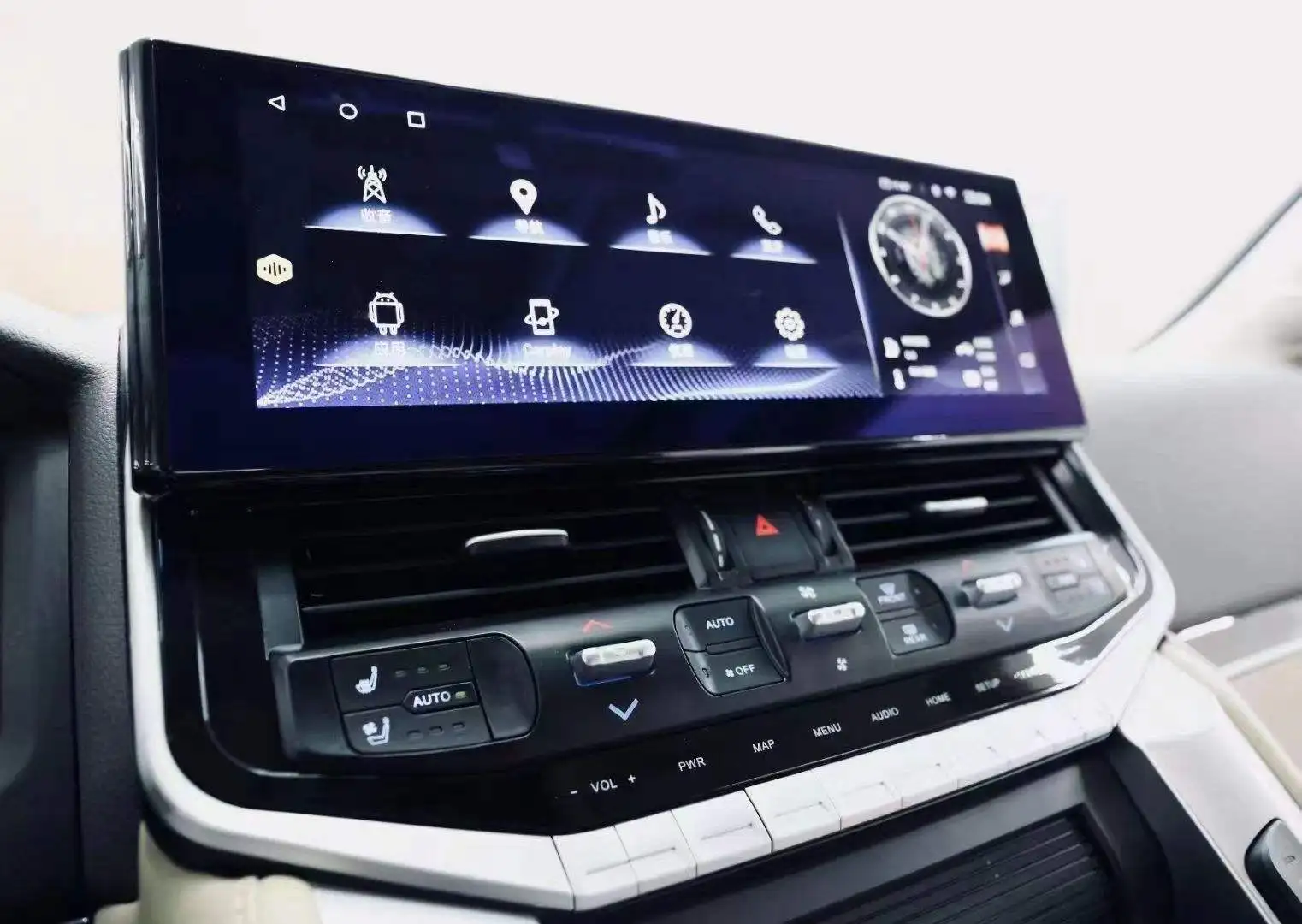 Relayauto Interior Kits with GPS Screen Modify for Toyota Land Cruiser Lc 200 Lc200 to Lc300