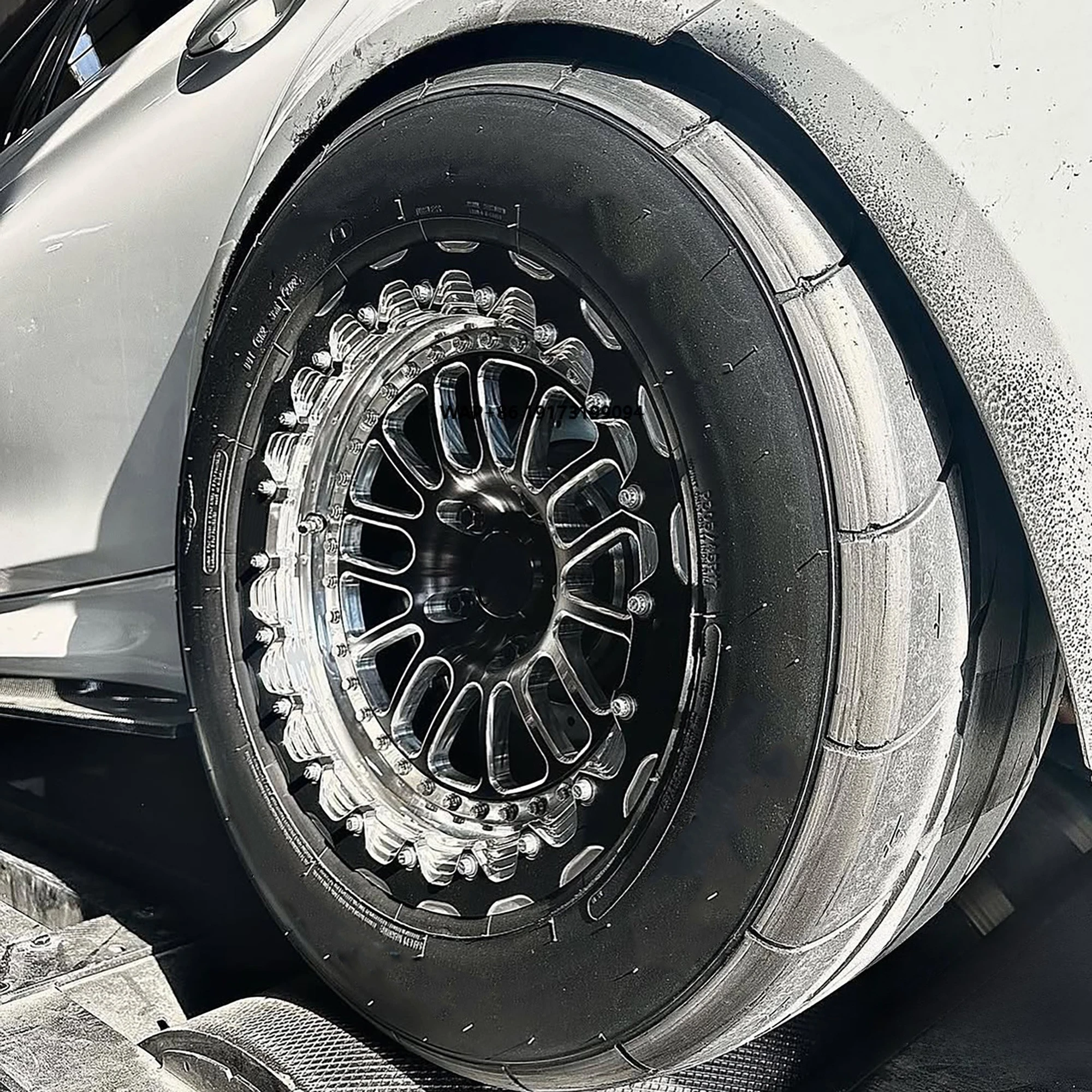 

New 2-Piece Gloss Black Chrome Finish Forged Beadlock Aluminum Alloy Wheels 5x120/114.3 15-19 Inch for Multi-Spoke 5-Year
