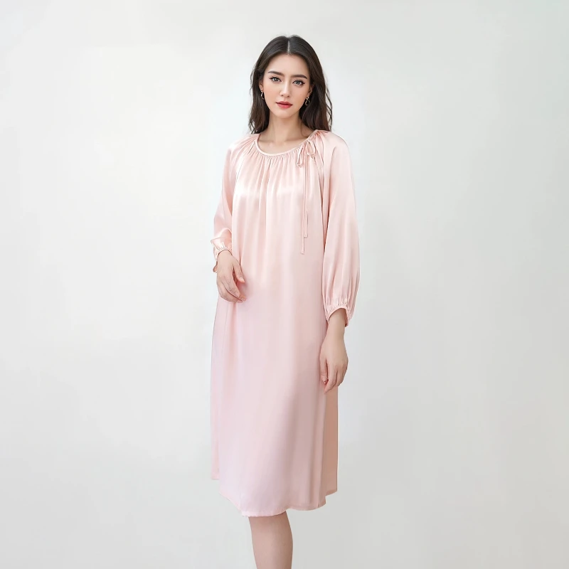 

100% Mulberry Silk Short-sleeved Nightdress Loose Casual Midi Nightgown Homewear Round Neck Women Sleepshirt Lingerie Underwear