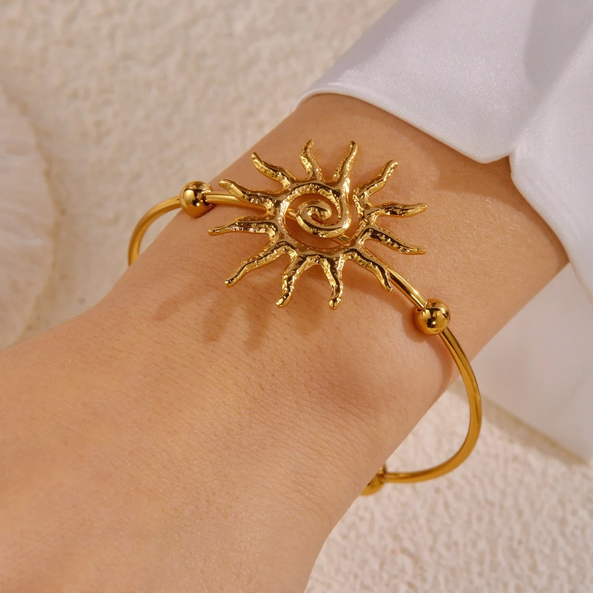 Einfache Edelstahl-Sonnenarmbänder für Damen und Herren, Gänseblümchen-, Muschel-, Spiral-, Oktopus-, Schildkröten-Armreif, Ozean-, Strand-, Urlaubsschmuck – Detail 20