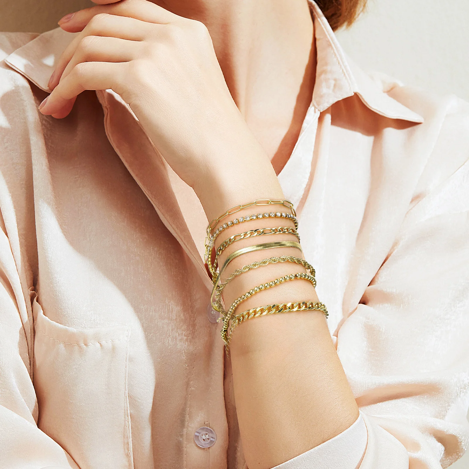 

8Pcs Women Bracelet Set Trendy Adjustable Chain Bracelets for Women Elegant Layered Bracelets for Any Occasion