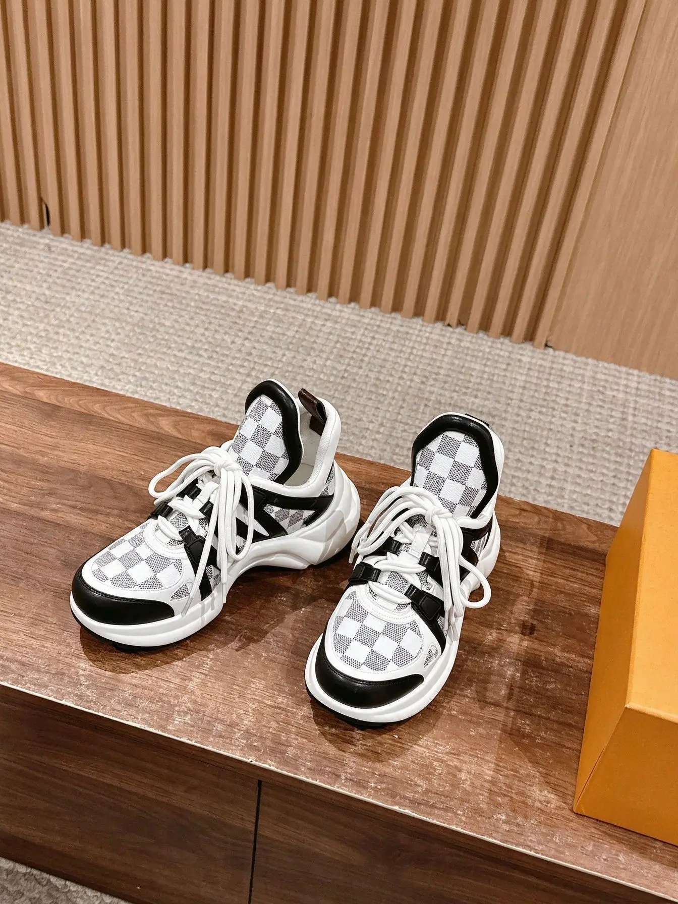 Unisex Black White Checkered Chunky Dad Sneakers Mesh Leather Splicing Low Top Double Lace Up Thick Sole Non Slip Street Casual Walking Shoes