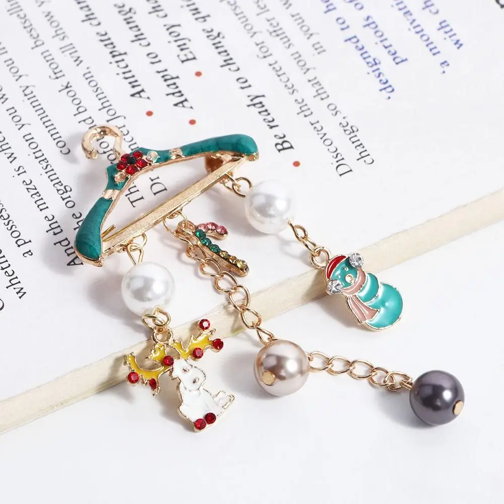 الكرتون الإبداعية زينة عيد الميلاد حقيبة الديكور الأيائل الملابس دبابيس شماعات شرابة دبوس عيد الميلاد بروش مجوهرات هدية #4