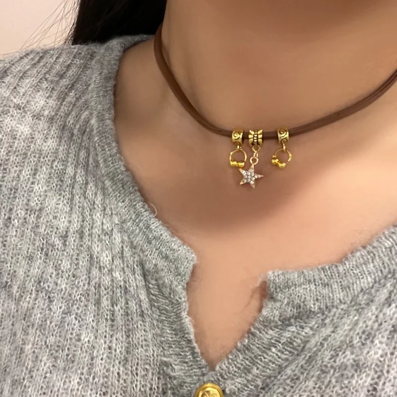 2025年トレンド サンスター ジルコンネックレス レディース ヴィンテージレザーネックレス ダブルレイヤー ペンダントチェーン チョーカー ファッションジュエリー