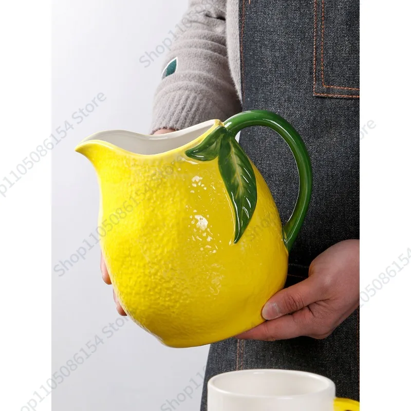 Creative ceramic high temperature resistant cold kettle household high value hand painted lemon relief large capacity water cup