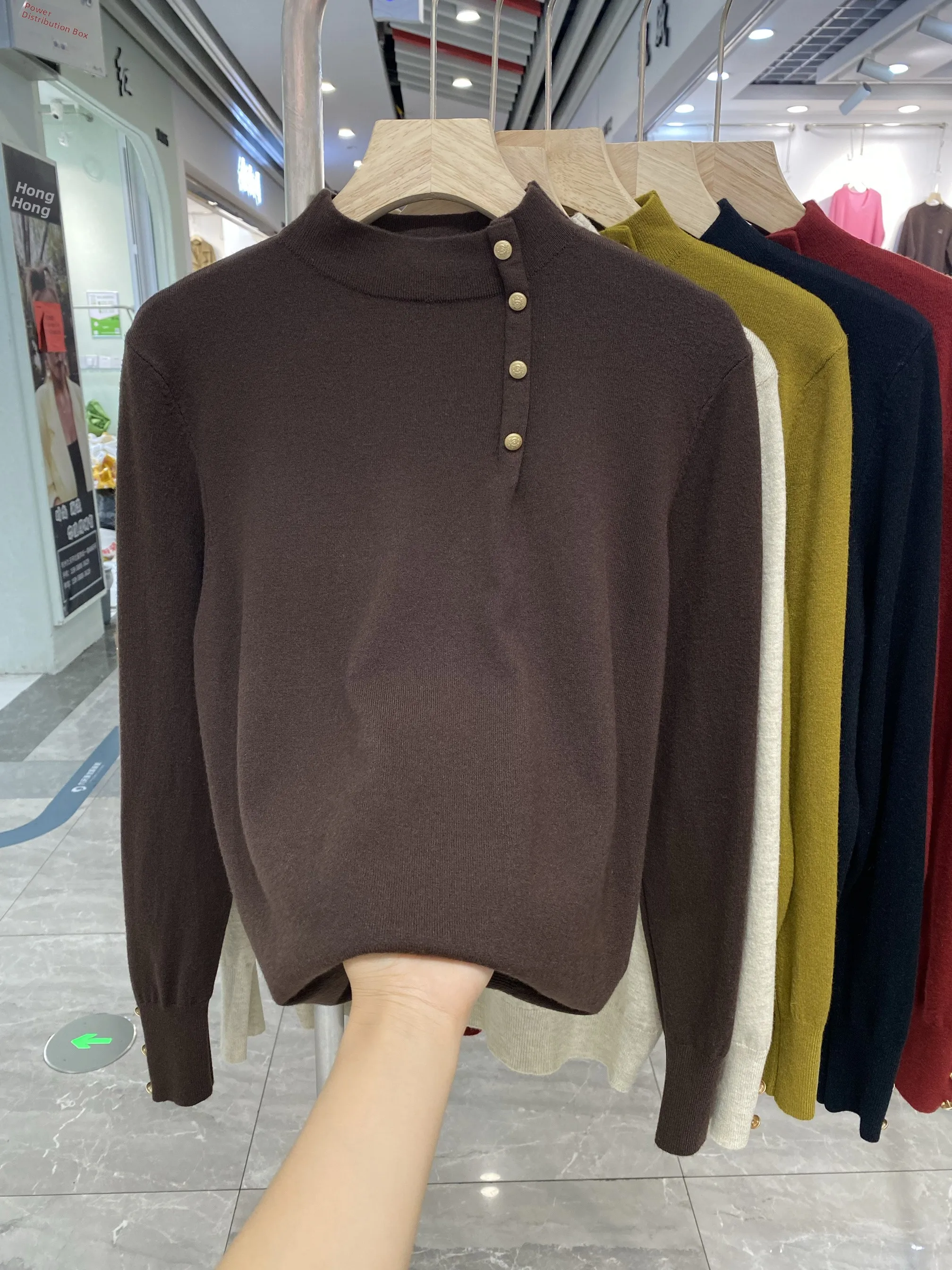 فضفاض محبوك f عالية الياقة سترة المرأة الخريف الشتاء Faionable الياقة المدورة طويلة Sve ملابس داخلية مريحة غير رسمية