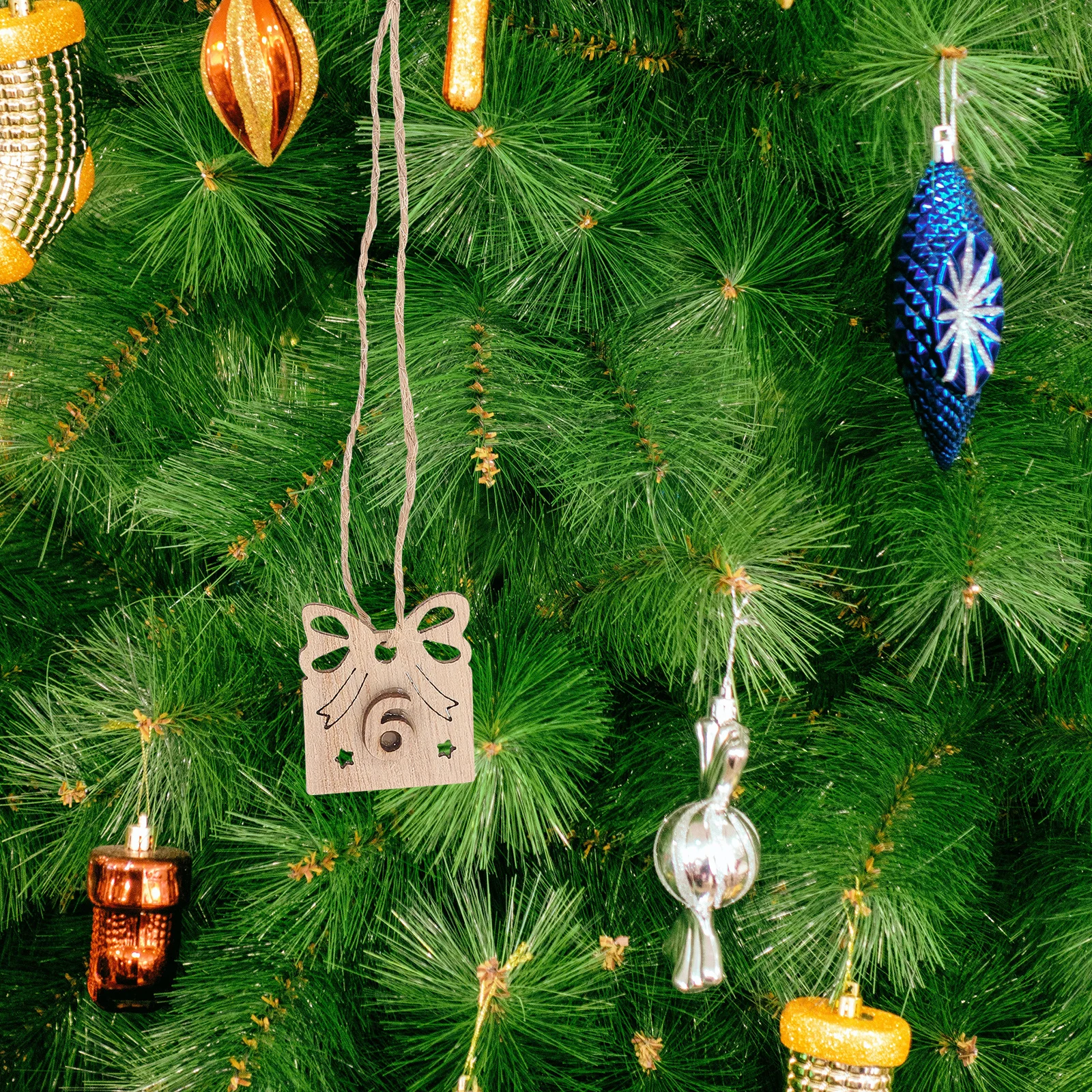 

1 Set Christmas Calendar Hanging Decorations Wooden Number Pendants For Xmas Tree Diy Countdown Craft Gift Tags Party Holiday