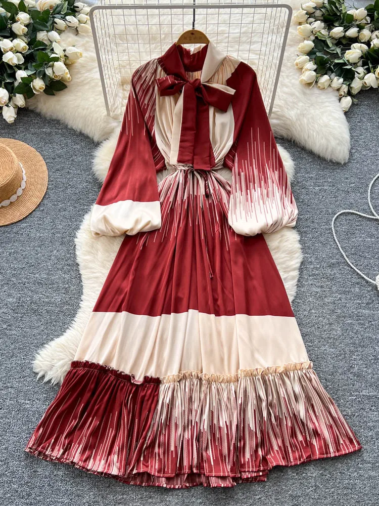 Damski letni sukienka z kwiatowym nadrukiem, bufiaste rękawy, podkreślona talia, siateczkowy design, luksusowa długa sukienka w kształcie litery A, koreański styl.