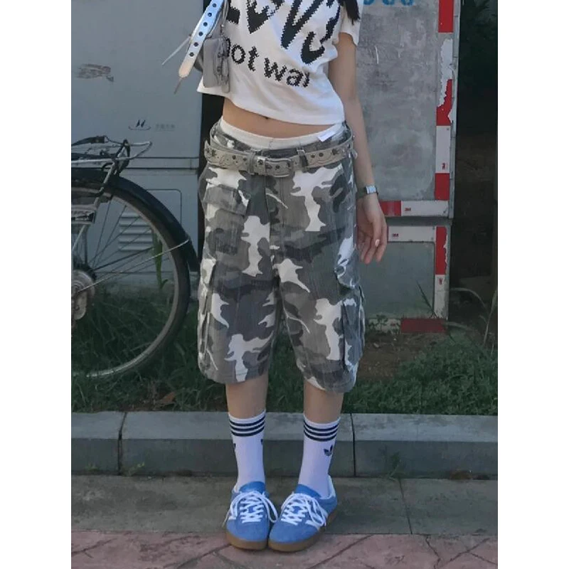 

PBAP Камуфляжные короткие брюки-карго Женские джинсовые брюки с высокой посадкой и карманами с клапанами Широкие повседневные свободные джинсы Jorts Y2k Винтажная одежда