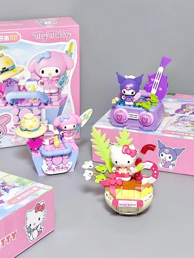 ชุดของเล่นตัวต่อ Keeppley Sanrio ซีรีย์งานปาร์ตี้ฤดูร้อน Hello Kitty My Melody Kuromi Pochacco Cinnamoroll ของเล่นอนิเมะ ของขวัญสำหรับเด็ก