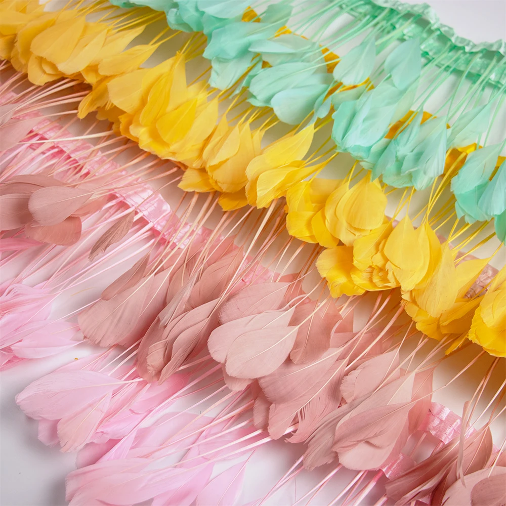 1/2/10M Natural Goose Feather Trim Fringe 15-20cm/6-8inch Goose Plumas for Crafts Sewing Ribbon Carnival Party Dress Plume Decor