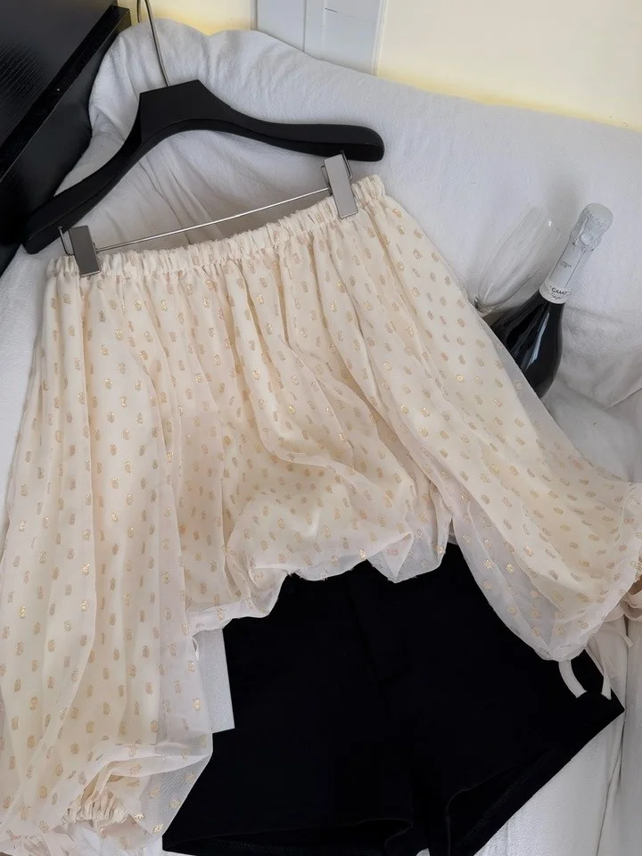 

oulder Bared Long Sve irt Women's Gold Stamp Print Bloomer Top Summer Faion Casual Polyester Fiber Head Turning Outfit