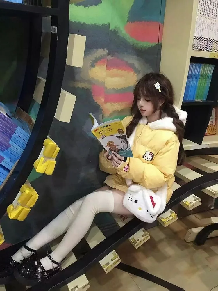 

Hello Koma KT Hooded Jaet Women's Student Winter Thiened Fce Cotton Coat Sweet Cool Small Size Commuter Sle