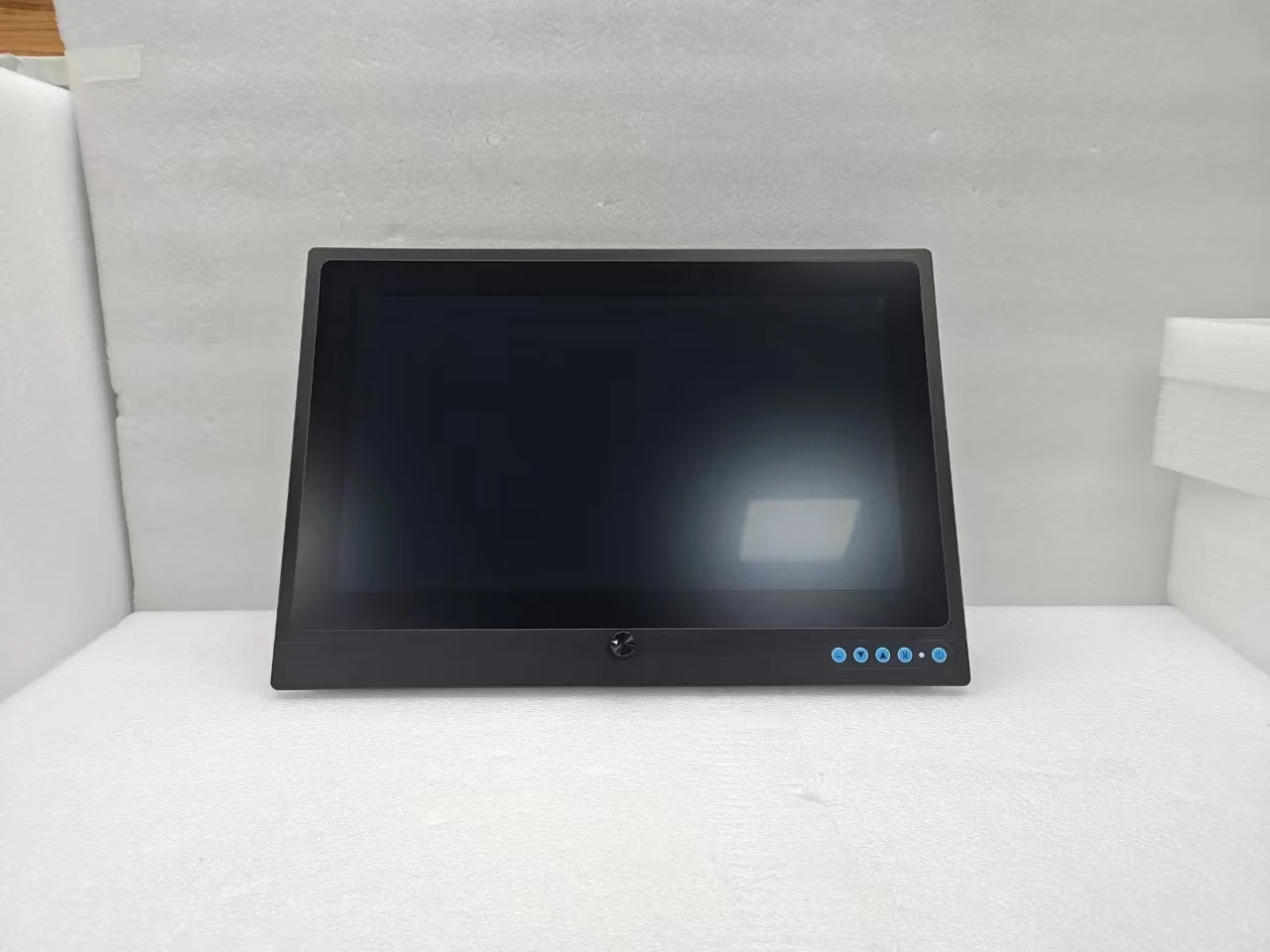 Pantalla Industrial de 15,6 pulgadas, 1000-1500 Nits, IP65-69 completo, Monitor LCD interactivo resistente al agua, barco de explosión de temperatura amplia