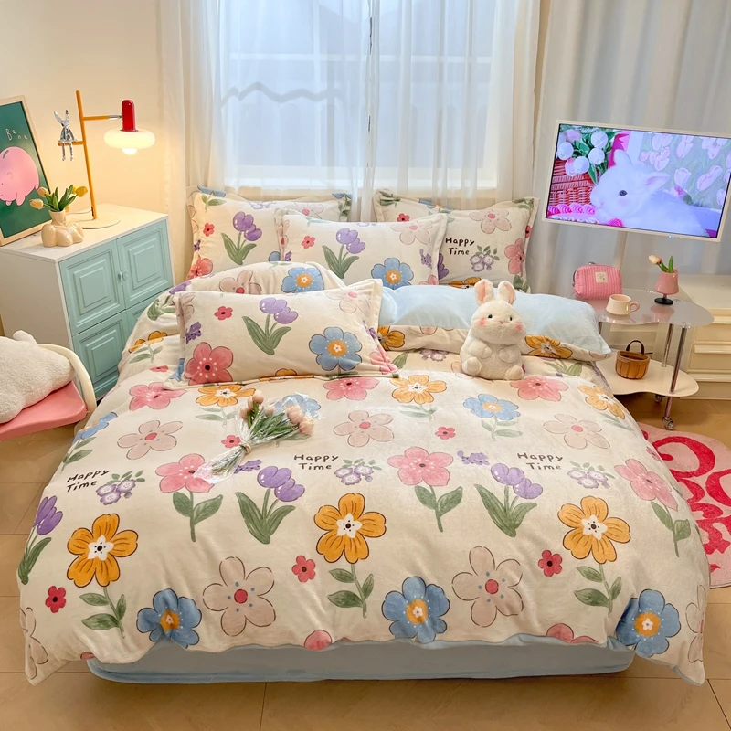 

2025 New High-weight Milk Velvet Duvet Cover Thickened Warm Quilt Covers for Autumn and Winter Skin-friendly Bedding