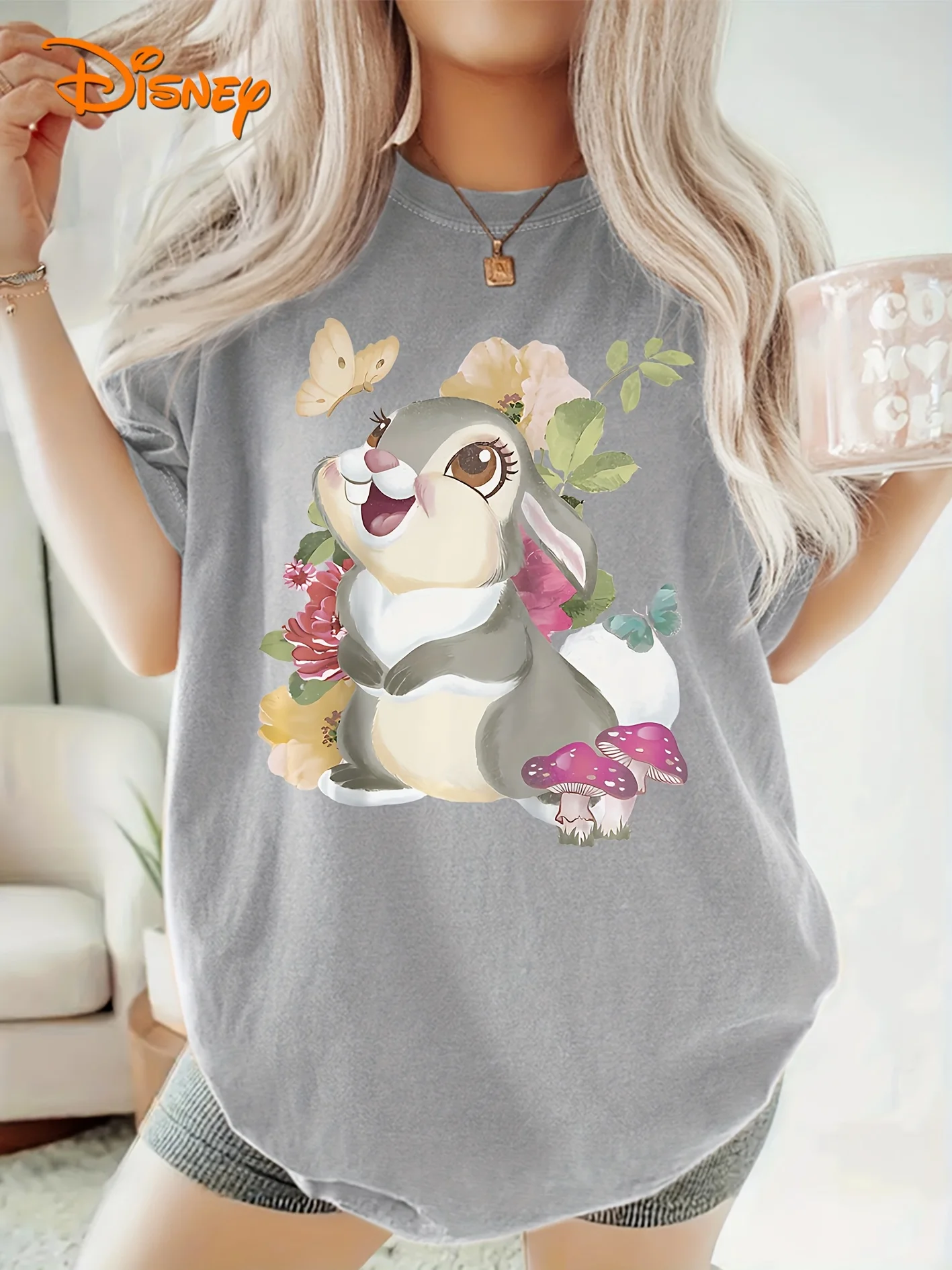 

Футболка Disney Bambi Rabbit в винтажном стиле, женская и мужская, хлопковая, с коротким рукавом, круглым вырезом, повседневная, свободного кроя, уличная одежда, топы