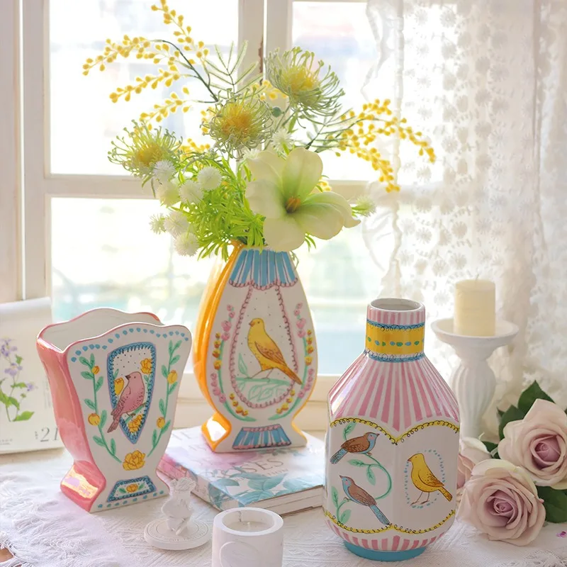 Moderne Keramikvase Luxuriöse Ästhetische Wohnzimmer-Blumenvase Elegante Dekorative Kunstblumenflaschen Tischdekoration