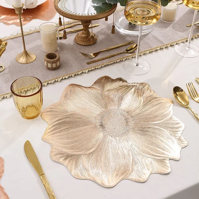 High-End Lotus Heat Insulation Placemat Creative Pvc Non-Slip Dining Table Decorative Pad Holiday Party Coasters for Hotel Home