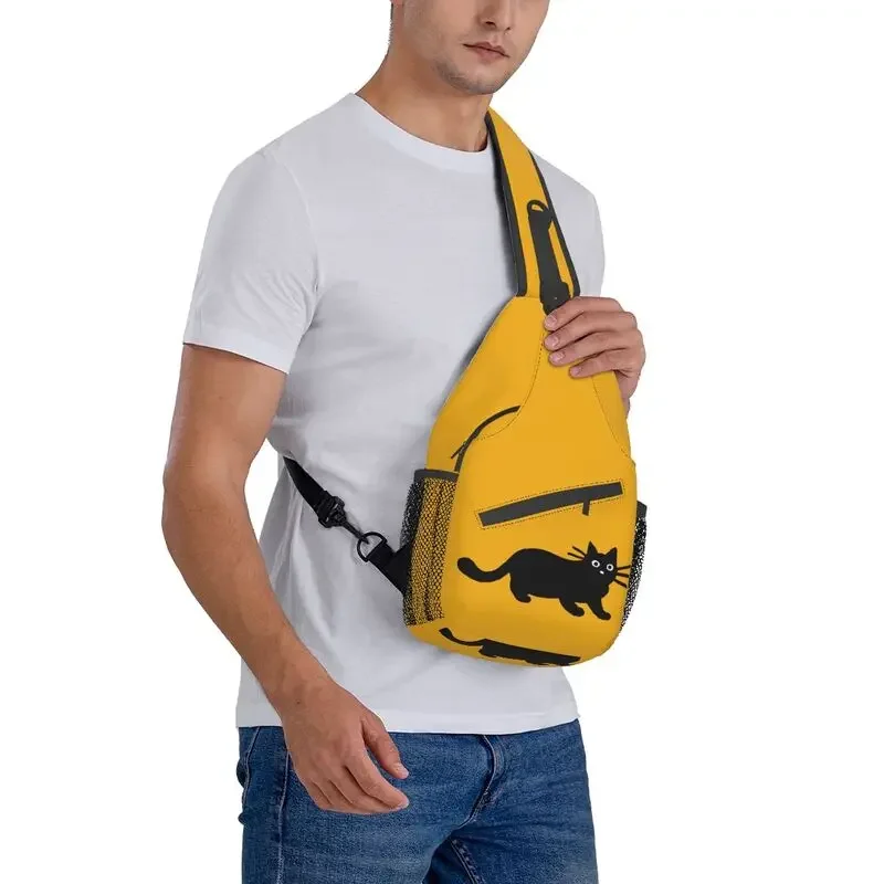 Bolso de hombro de gato negro de dibujos animados para hombre, mochila cruzada al pecho, mochila de viaje, senderismo, moda personalizada