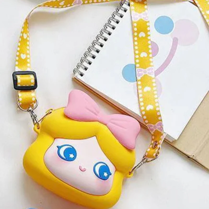 Cute Wallet Kawaii Princess Crossbody Bag Silicone Coin Purse Waterproof Shoulder Bag Cartoon Wallet for Teen Girls Women