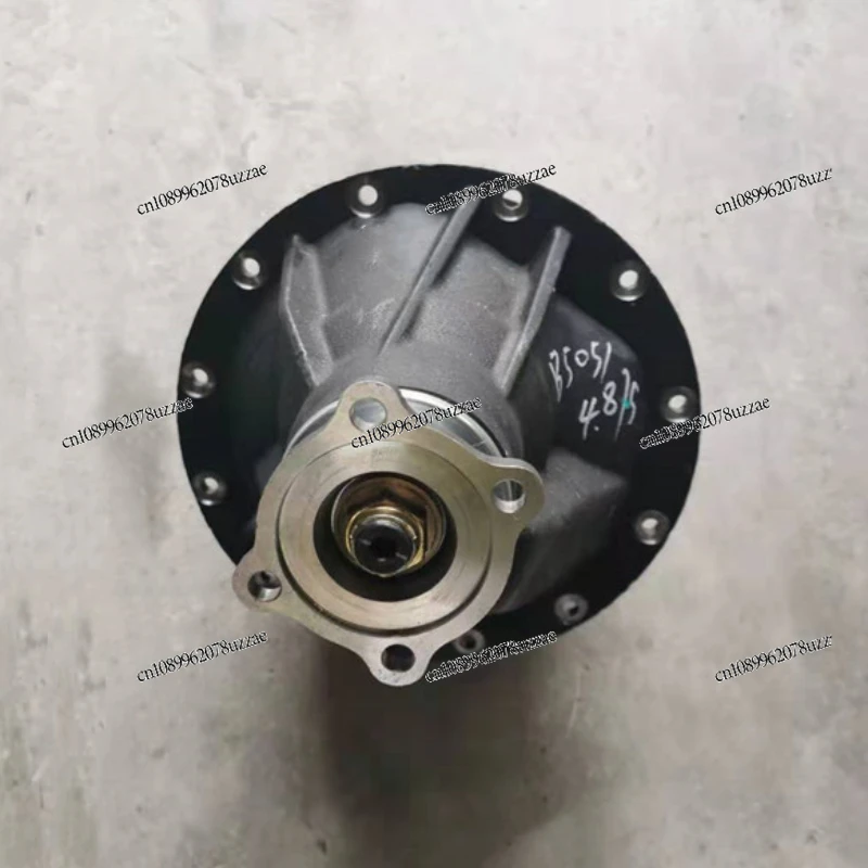 B5053 Rear Axle Main Gear Reducer Assembly 34-tooth Half-shaft Gear Differential
