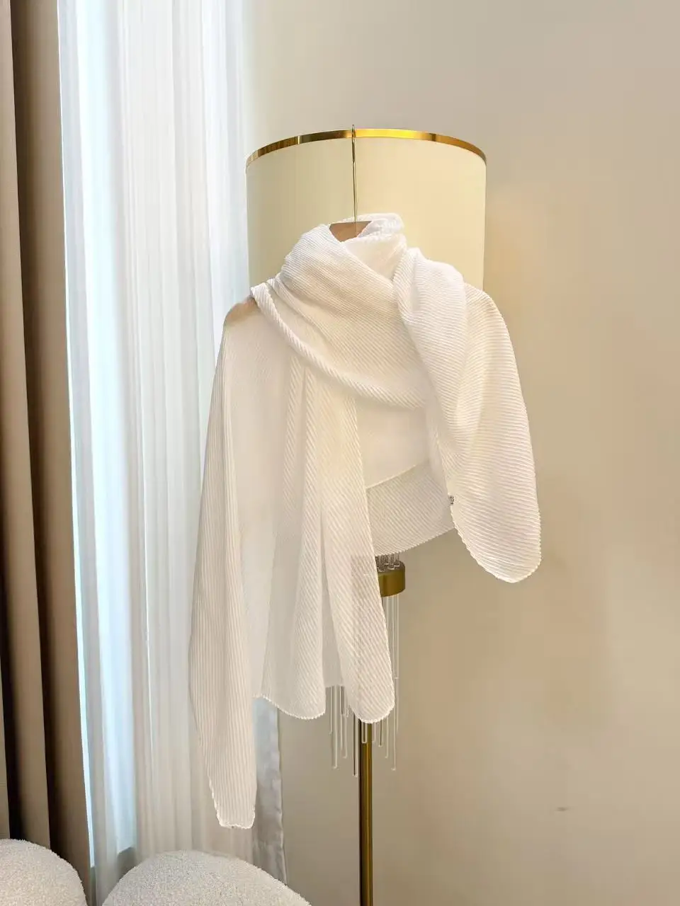 وشاح نسائي مطوي - وشاح شيفون مزخرف صلب، شال مطوي على الموضة للسيدات 2025 وصول جديد - إكسسوار الزي اليومي