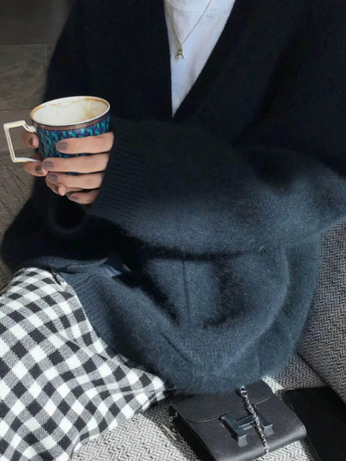 

Ele Thiened Medium Length Women's Camere Sweater Autumn Winter Lazy Sle Knitted Cardigan V-Ne Buttoned Outerwear