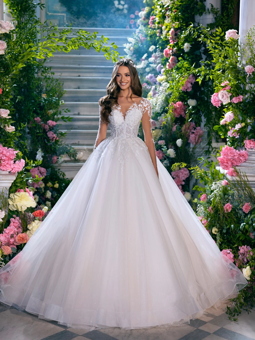 فستان زفاف أنيق على شكل حرف a شفاف على شكل حرف v مطرز باللؤلؤ مزين بالدانتيل وأكمام طويلة من التل فساتين العروس Vestidos De Noiva