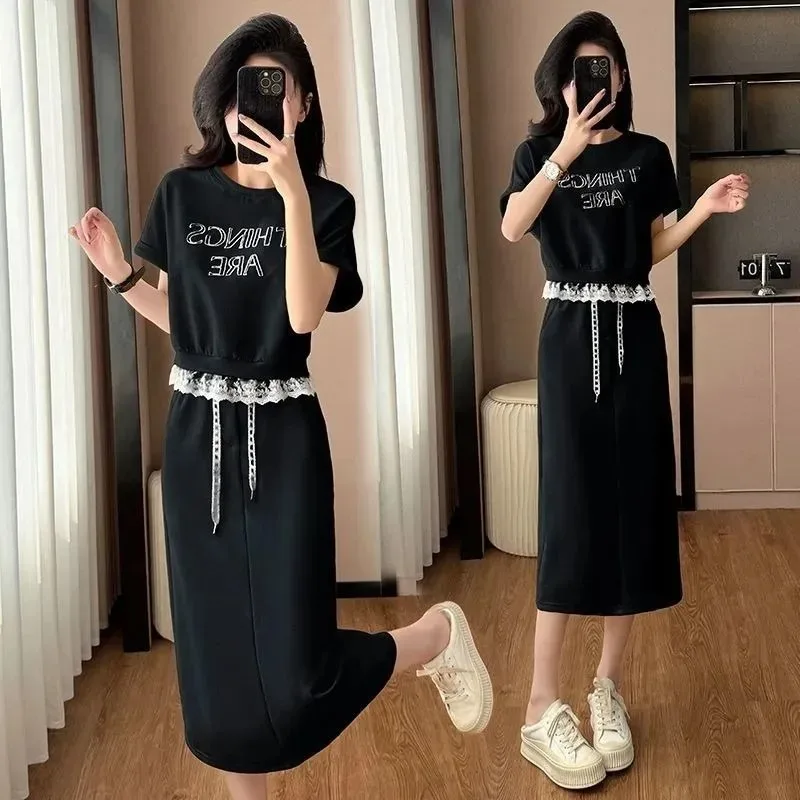 

Женский костюм с юбкой в корейском стиле, лето 2021, новая мода, однотонный повседневный топ с короткими рукавами, юбка, комплект из двух предметов, праздничный наряд