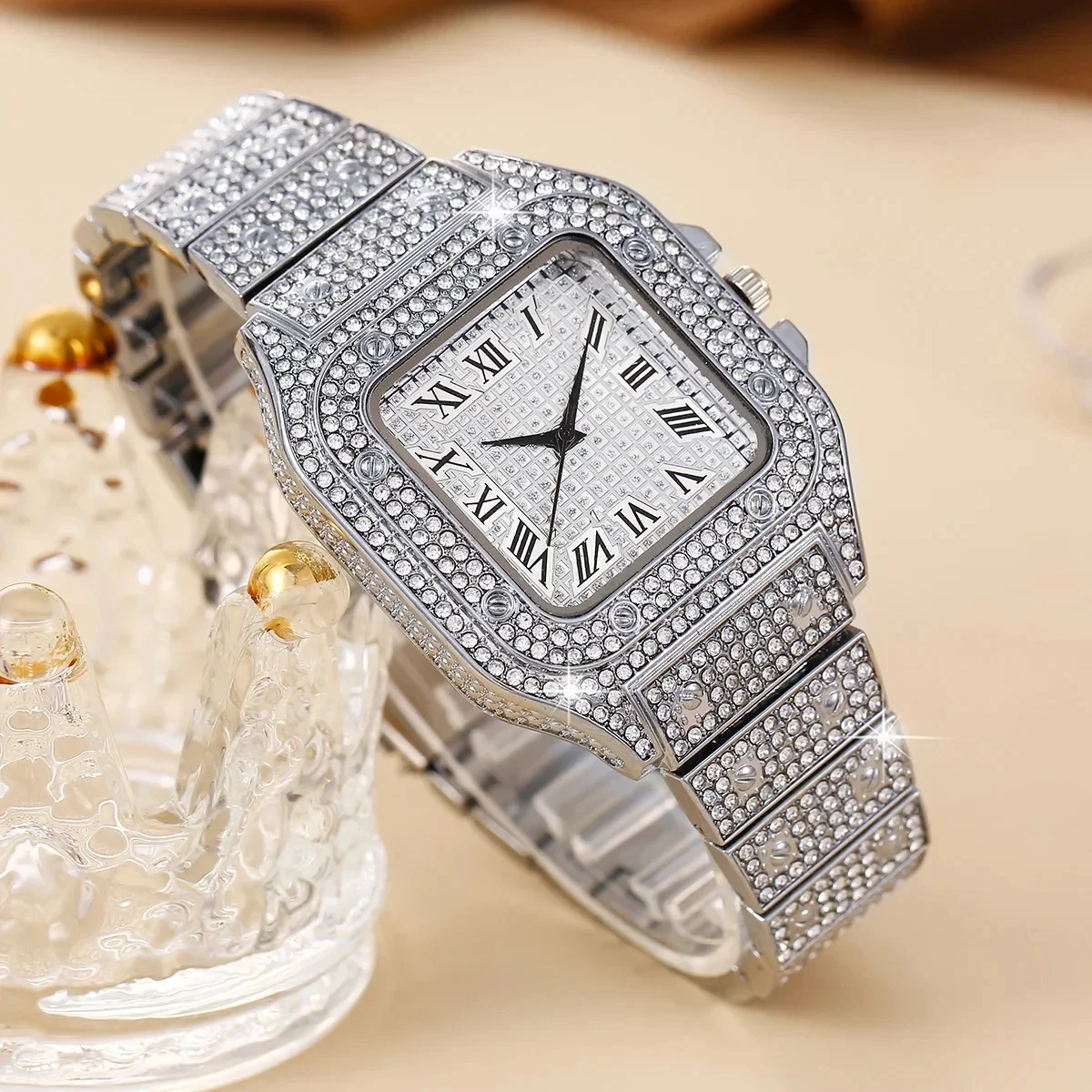 1PCS Fashion Men\'s Exquisite Alloy Watch Luxury Silver Quartz Watch Men\'s Business Leisure Watch 