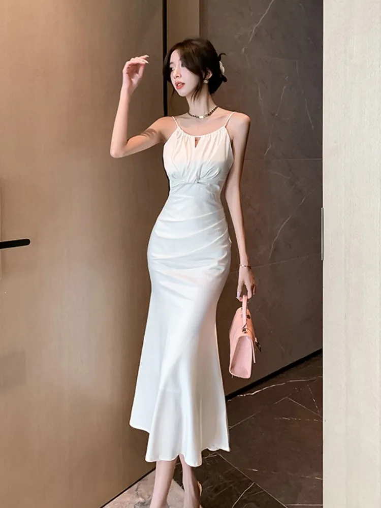우아한 여름 새틴 피쉬테일 드레스 여성 패션 슬림핏 랩 어라운드 하이웨이스트 민소매 라운드넥 롱 드레스