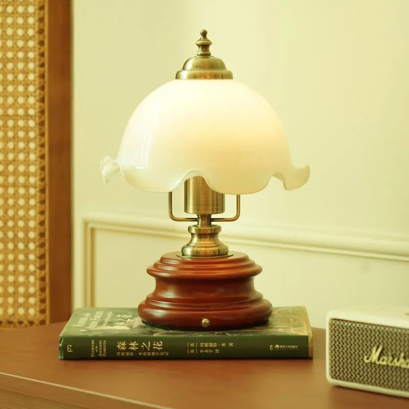 For Rechargeable Table Lamp, Vintage American Style Bedside Night Light with Touch Control & Wood Base