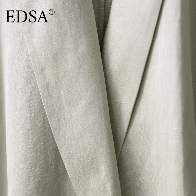 سترة نسائية من الساتان من EDSA مع حزام وأكمام طويلة وطية صدر مدببة وحاشية مستقيمة لمعطف سترة نسائية للمكتب