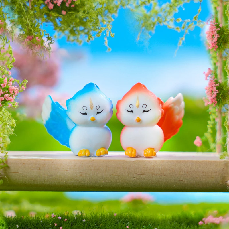 1pc Cute Red Blue Couple Winged Bird Animal Model Figurines Micro Landscape Car Dashboard Home Desktop Ornaments