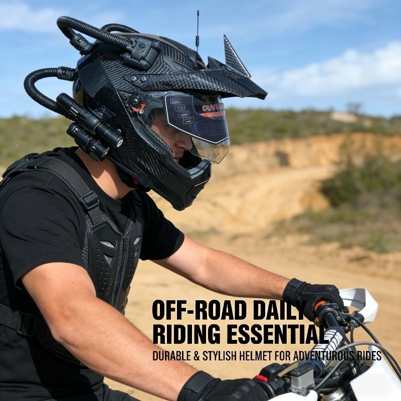 Off Road Motorcycle Helmet Built-in Bluetooth Headset send Driving Recorder Laser Light Motocross Racing HelmetPersonalized helm