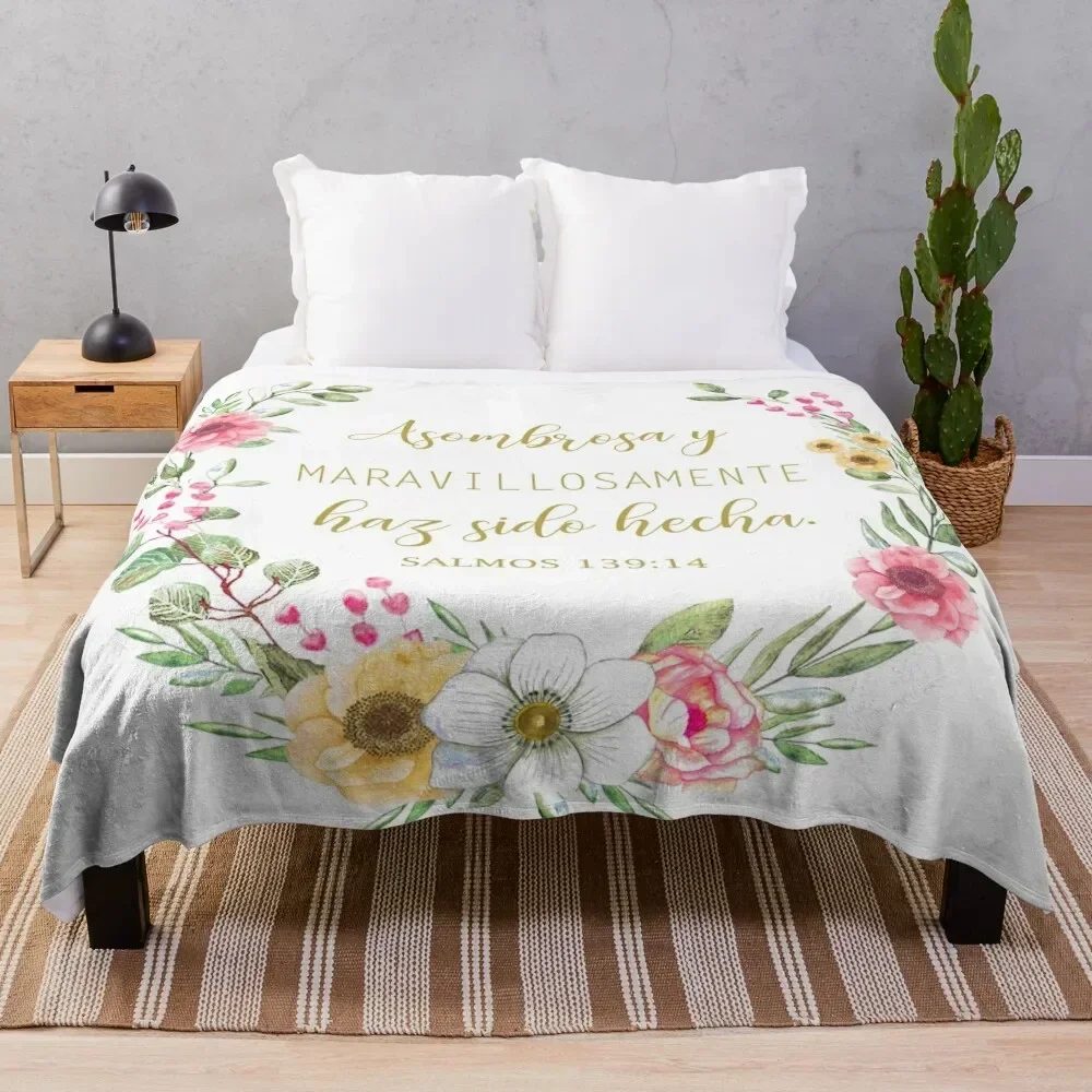 Asombrosa y maravillosamente haz sido hecha, spanish bible verse Throw Blanket Kid'S Blankets For Sofas Blankets