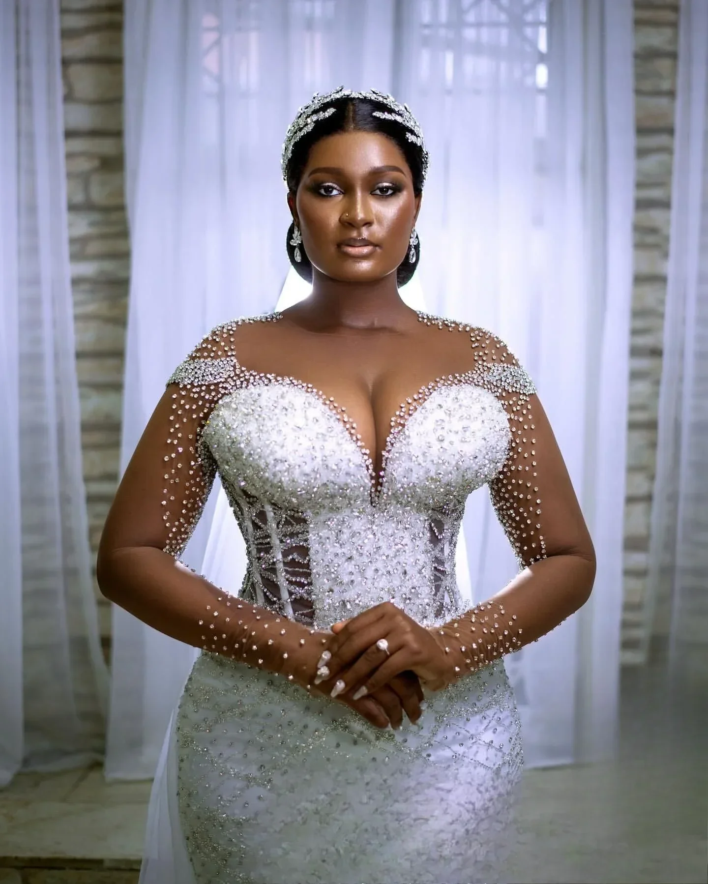 맞춤형 아랍 아소 에비 플러스 사이즈 아이보리 머메이드 웨딩드레스 비즈 장식 시어 넥 비즈 탈부착 트레인 브라이덜 가운 드레스