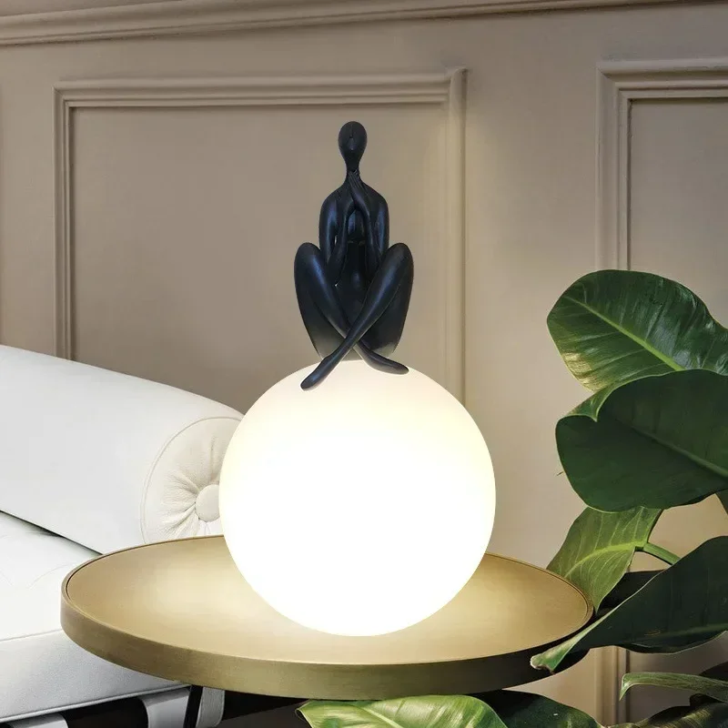 High-end Moon Desk Lamp Nordic Creative Circular Spherical Humanoid Ball Shaped Table Light Living Room Bedside Dimming LED Art