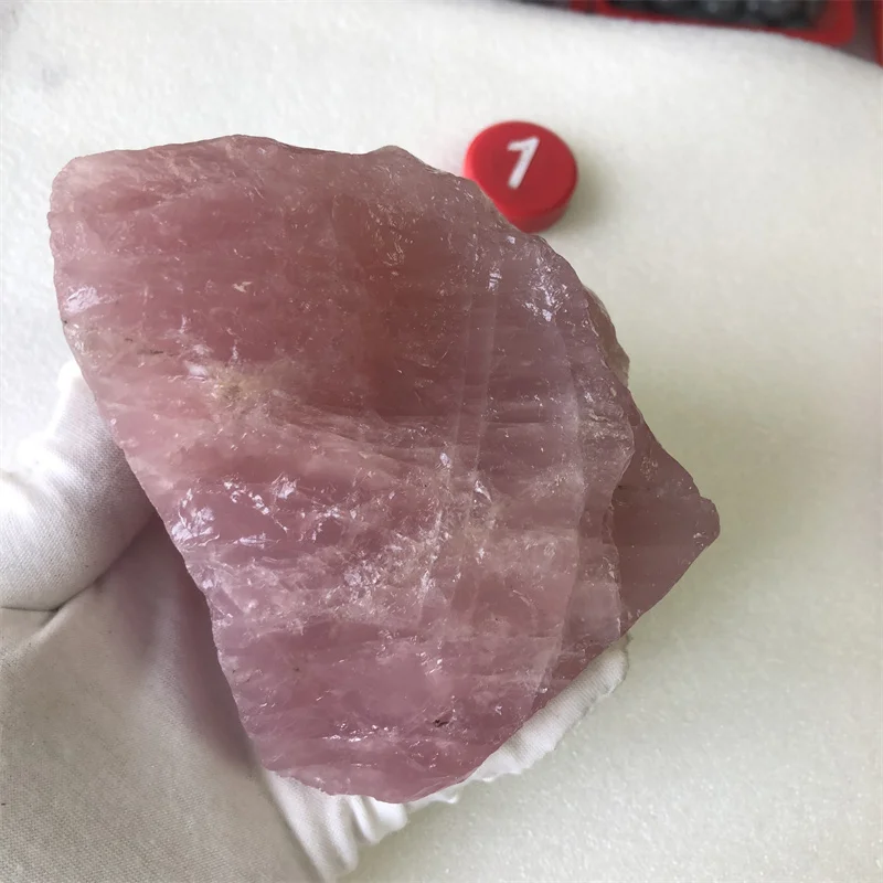 

Natural Raw Pink Rose Quartz Crystal Stone Mozambique stone